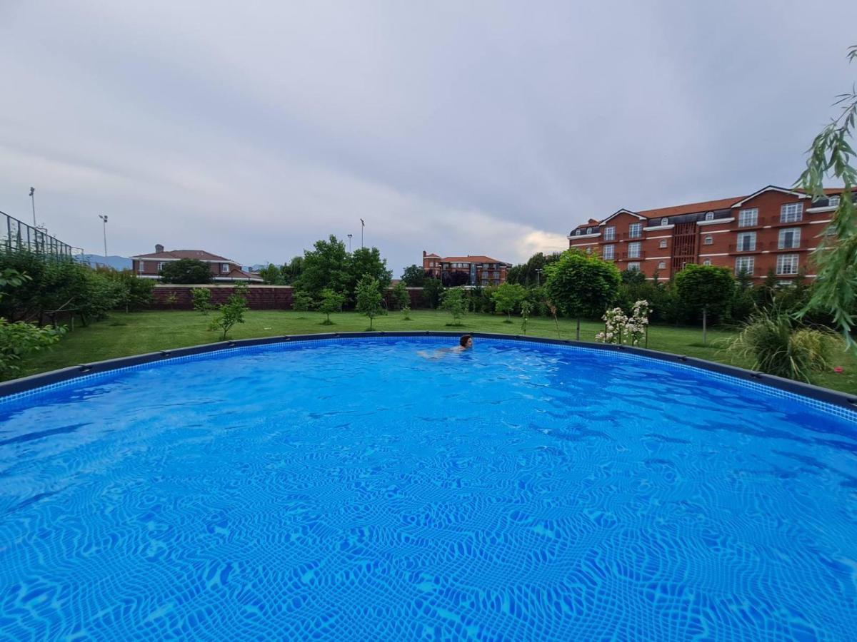 Green Villa Rodna スコピエ エクステリア 写真